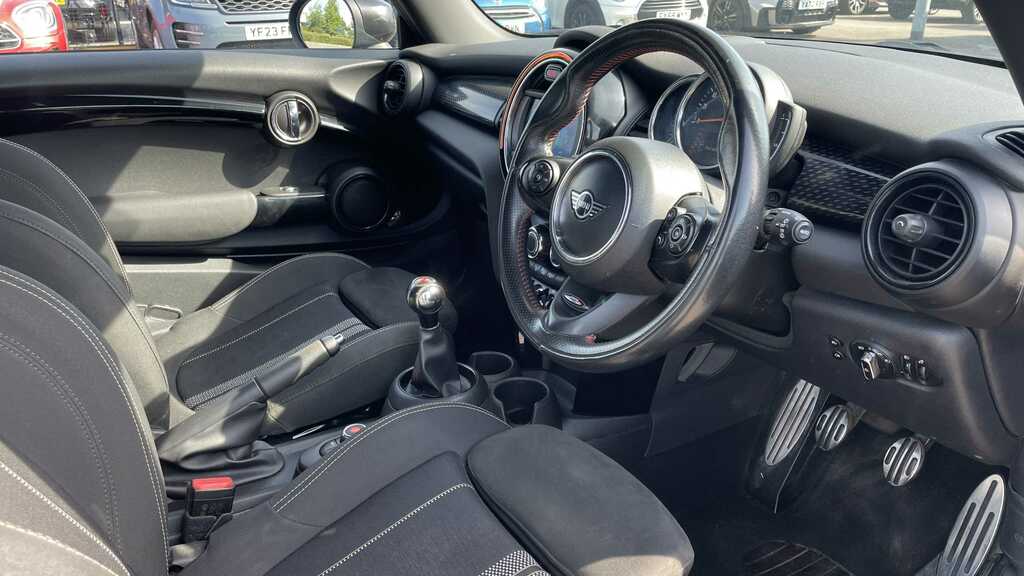 Mini Hatch 2.0 Cooper S Sport II 2019 ME19MUY Black #5