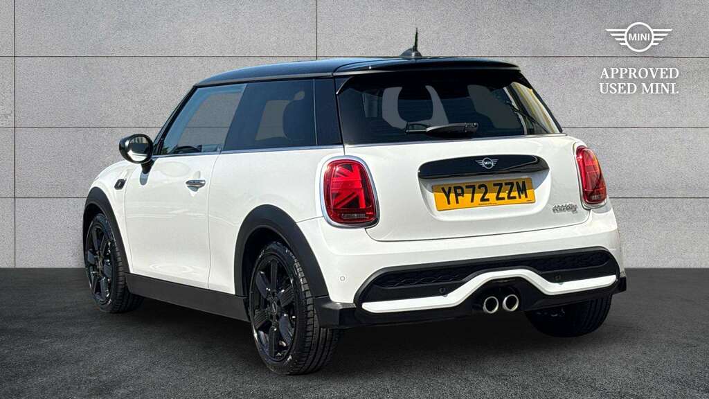 Mini Hatch 2.0 Cooper S Classic 2022 YP72ZZM White #2