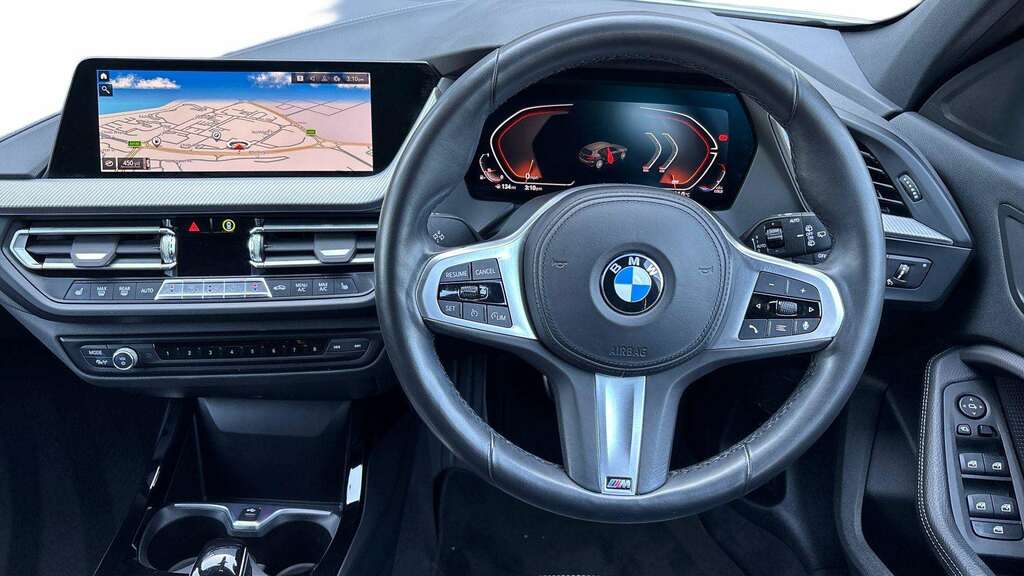 BMW 1 Series 118I 136 M Sport Step Lcp 2022 KR22MYN White #6