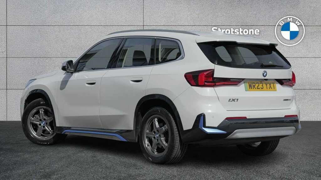 BMW iX1 230Kw Xdrive30 Xline 65Kwh 2023 White #2