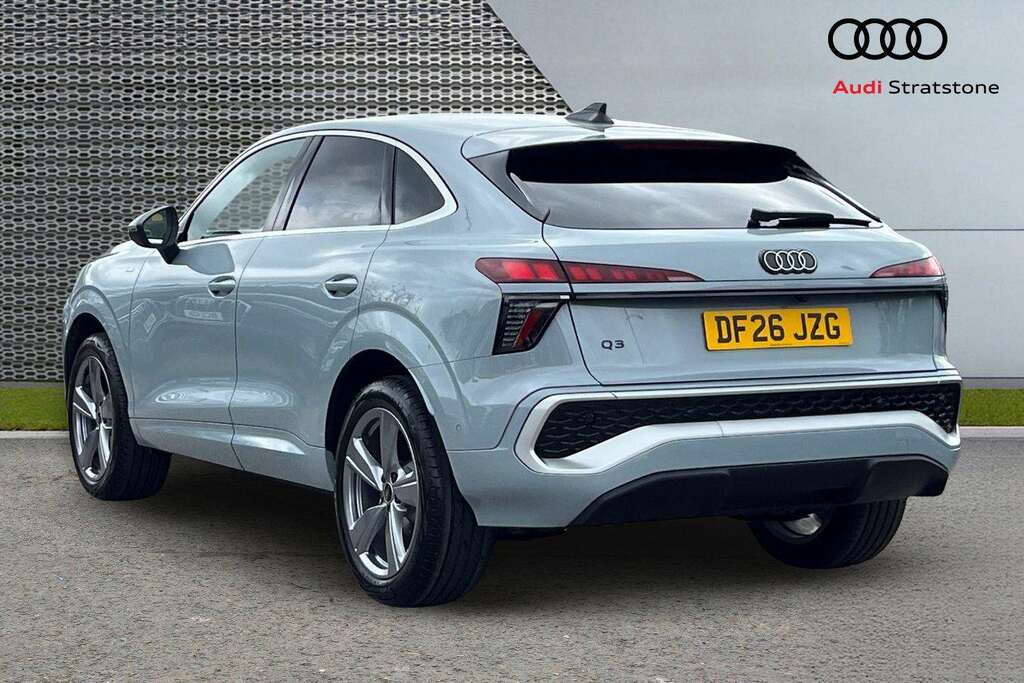 Audi Q3 1.5 Tfsi S Line S Tronic 2026 DF26JZG Grey #3
