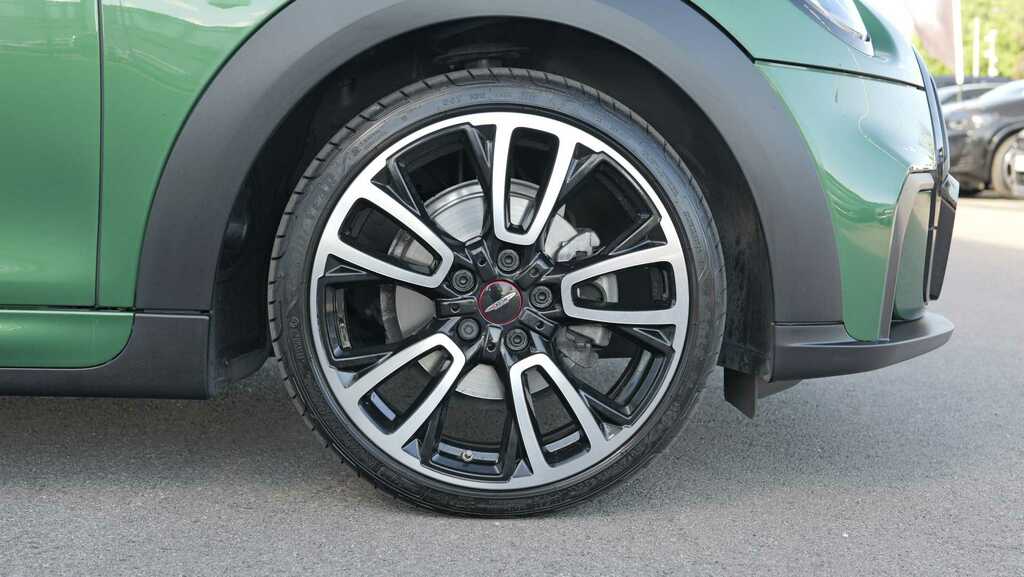 Mini Hatch 1.5 Cooper Sport Premium 2023 YX73HXA Green #4