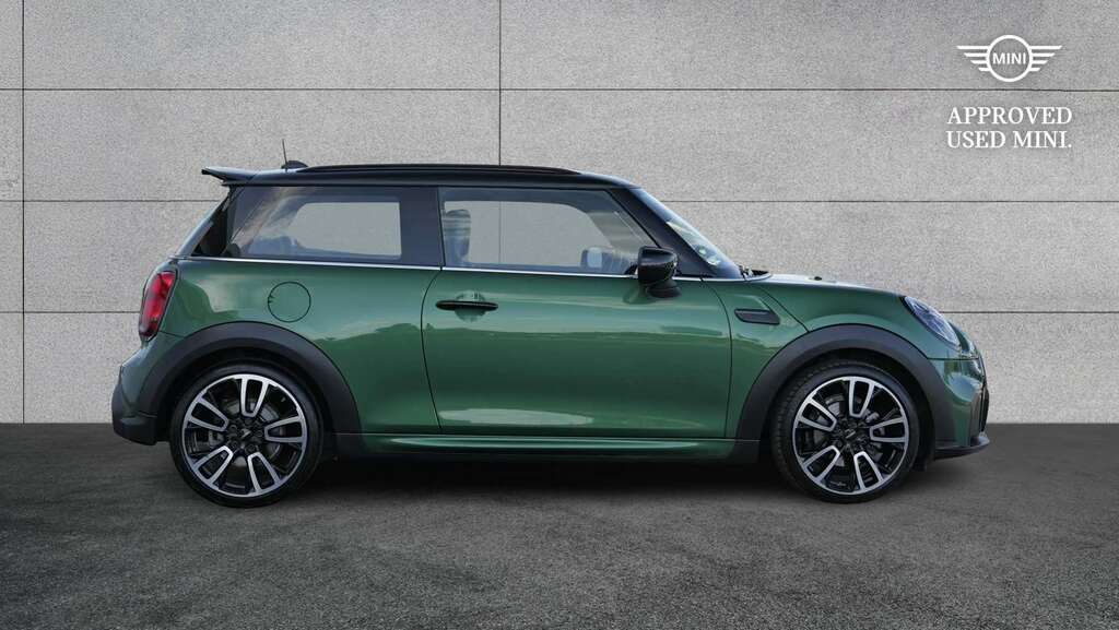 Mini Hatch 1.5 Cooper Sport Premium 2023 YX73HXA Green #3
