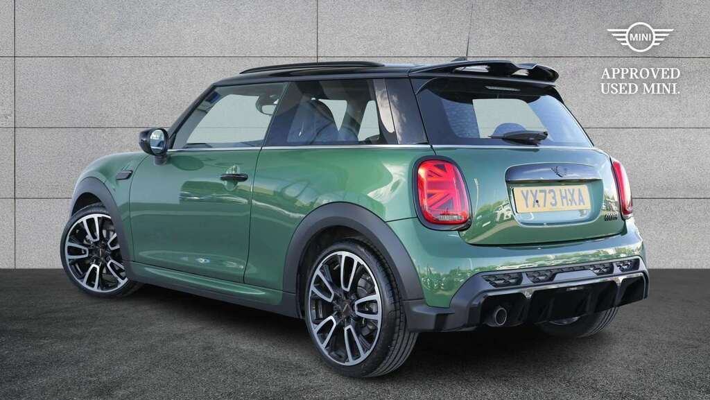 Mini Hatch 1.5 Cooper Sport Premium 2023 Green