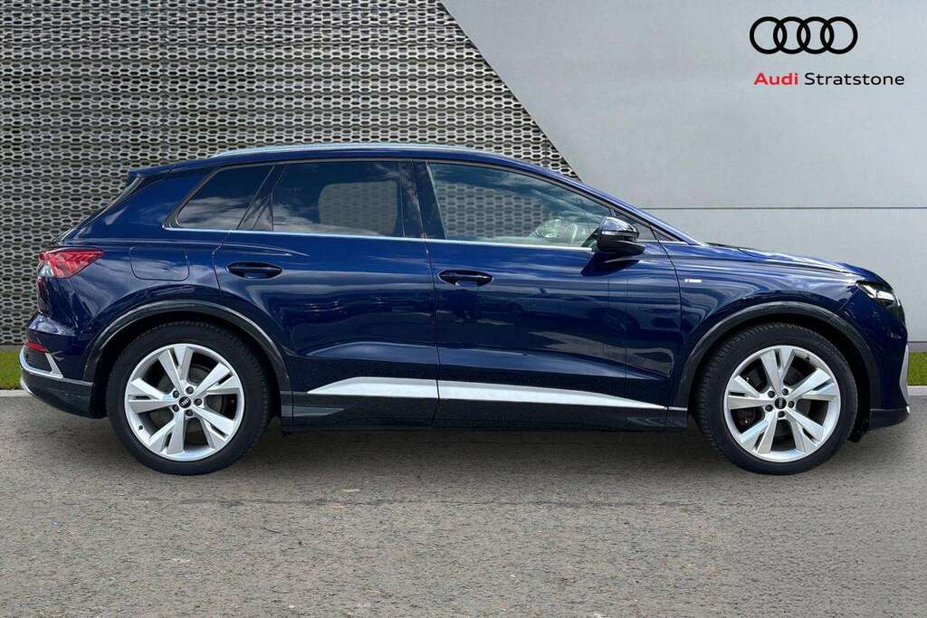 Audi Q4 E Tron 150Kw 40 82Kwh S Line 2021 BG71JXT Blue #2
