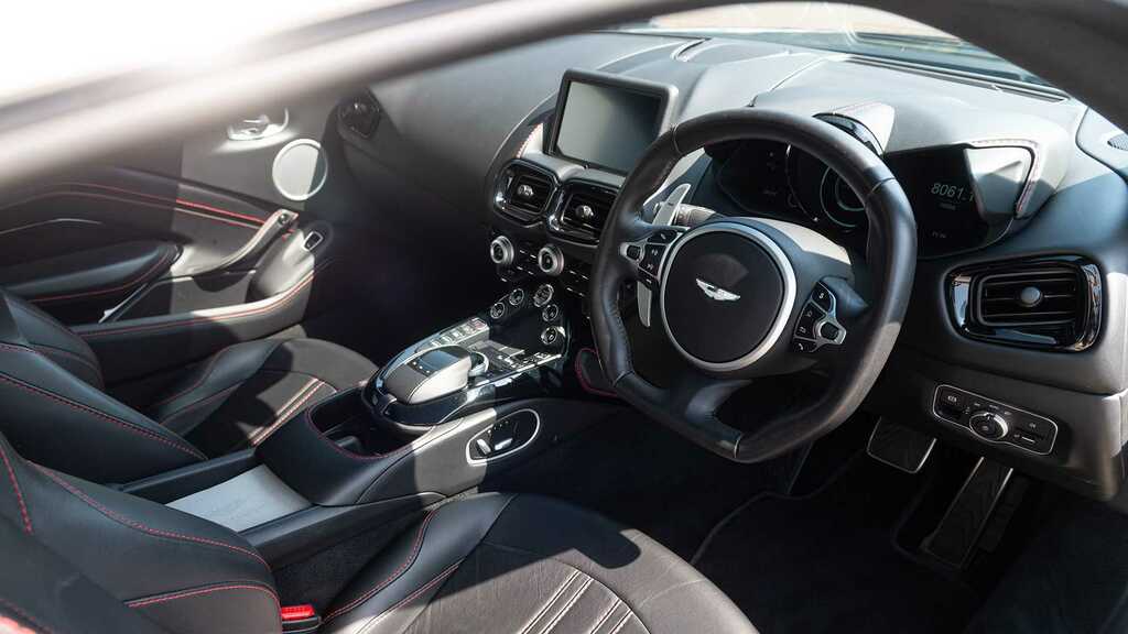 Aston Martin Vantage Zf 8 Speed 2020 Grey #3