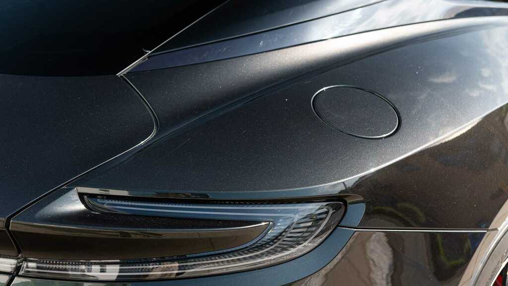 Aston Martin DB11 Db11 V8 Blue #17
