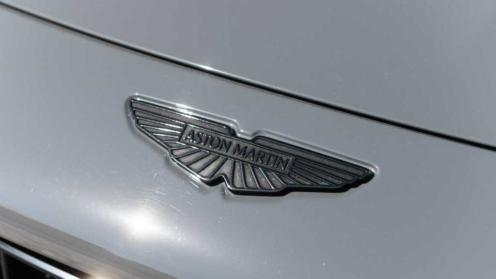 Aston Martin Vantage Vantage Rdstr 4.0 V8 Au Green #12