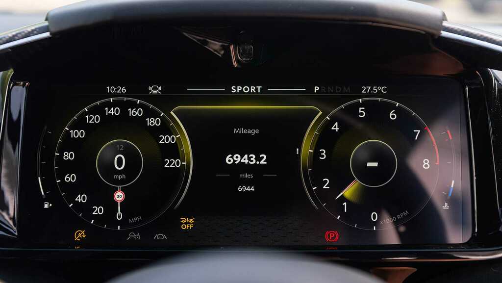 Aston Martin Vantage V8 2024 Grey #6
