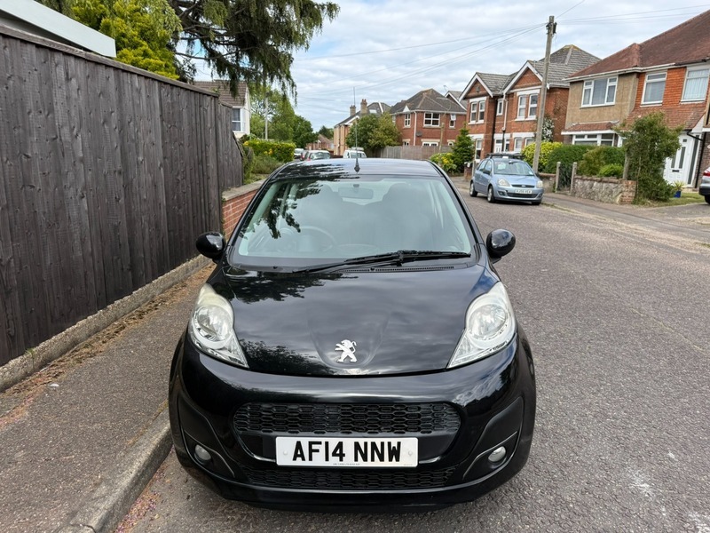 Peugeot 107 Active Black #6