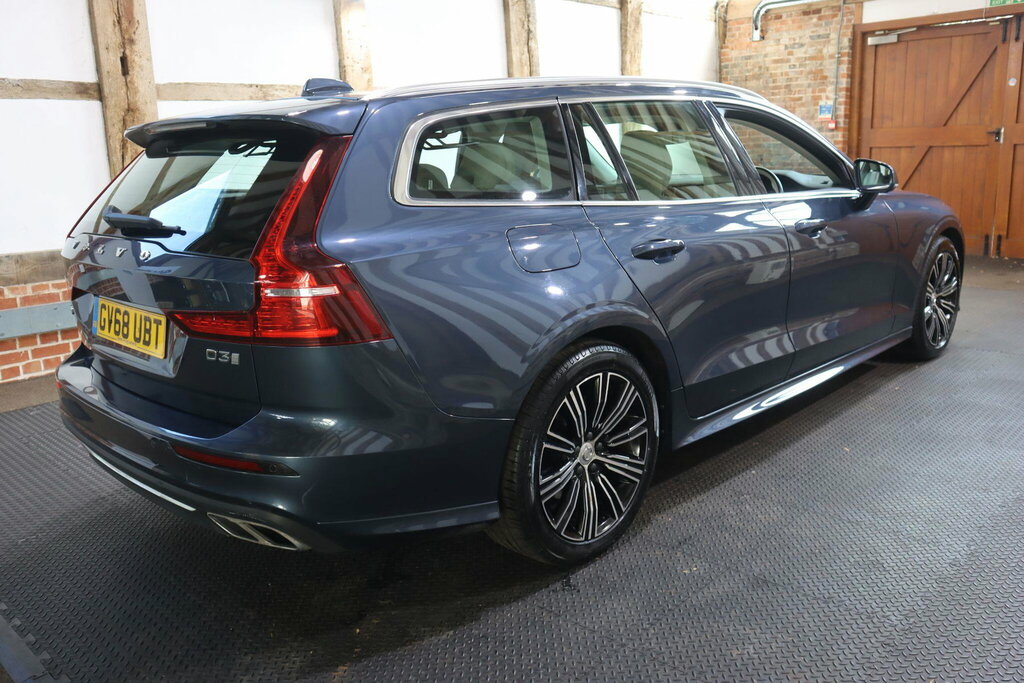 Volvo V60 2.0 D3 Inscription Euro 6 S S GV68UBT Blue #6