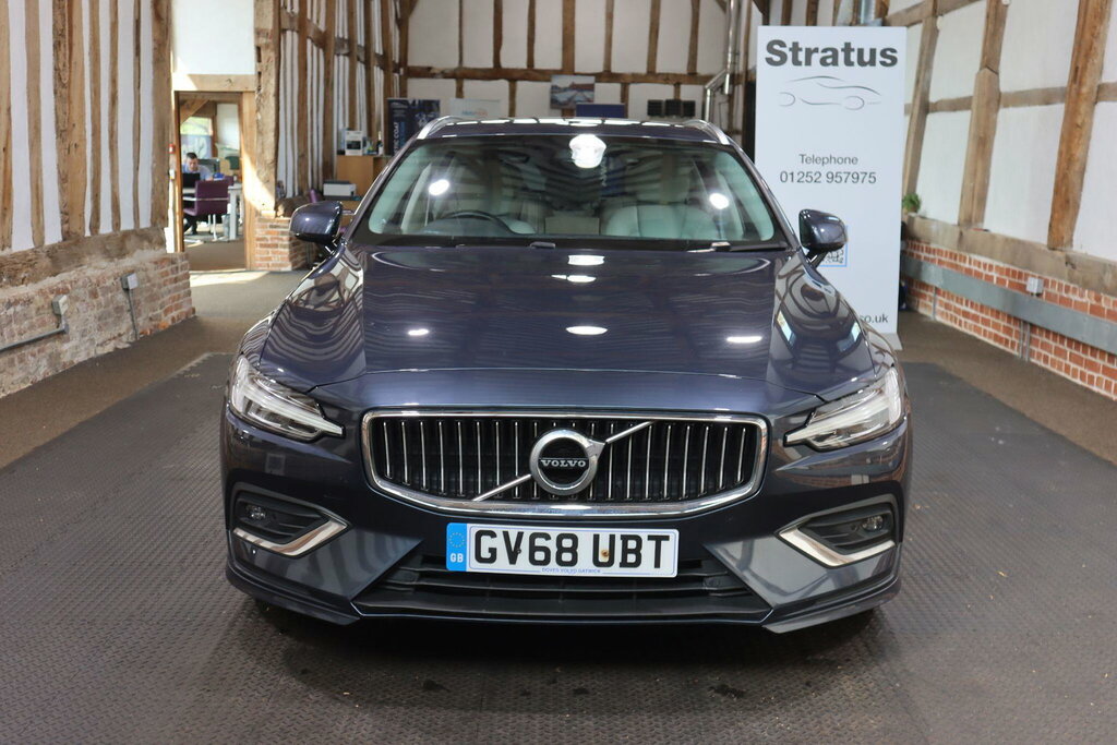 Volvo V60 2.0 D3 Inscription Euro 6 S S GV68UBT Blue #2