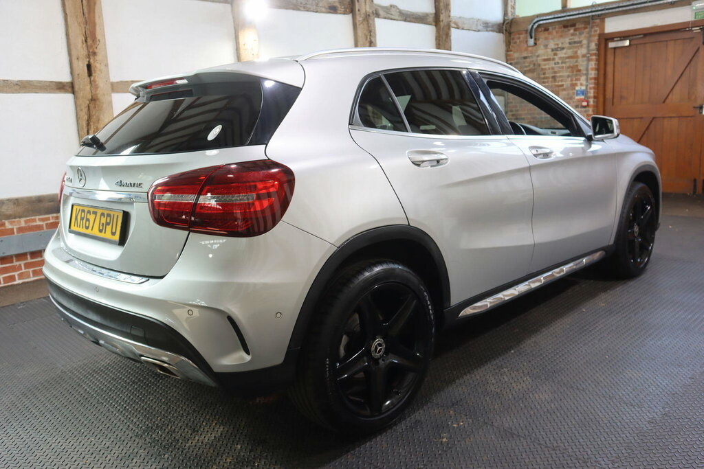 Mercedes-Benz GLA Class 2.1 Gla220d Amg Line Premium 7G-dct 4Matic Euro KR67GPU Silver #6
