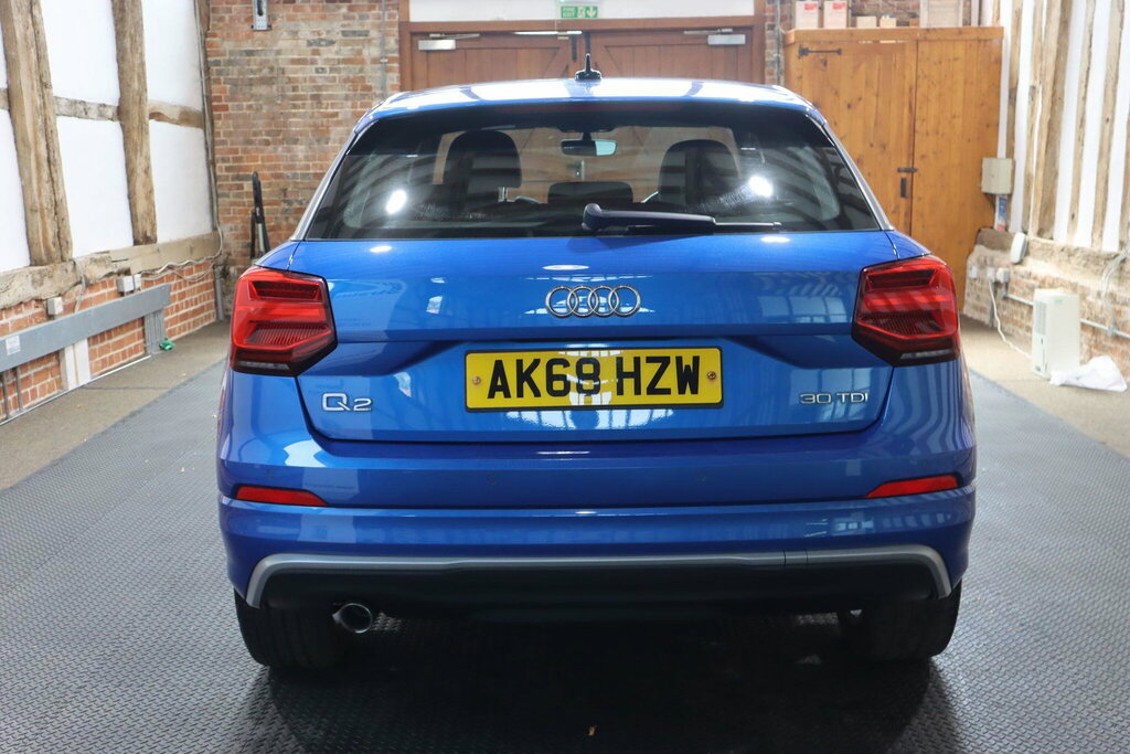Audi Q2 1.6 Tdi 30 S Line Euro 6 S S AK68HZW Blue #5