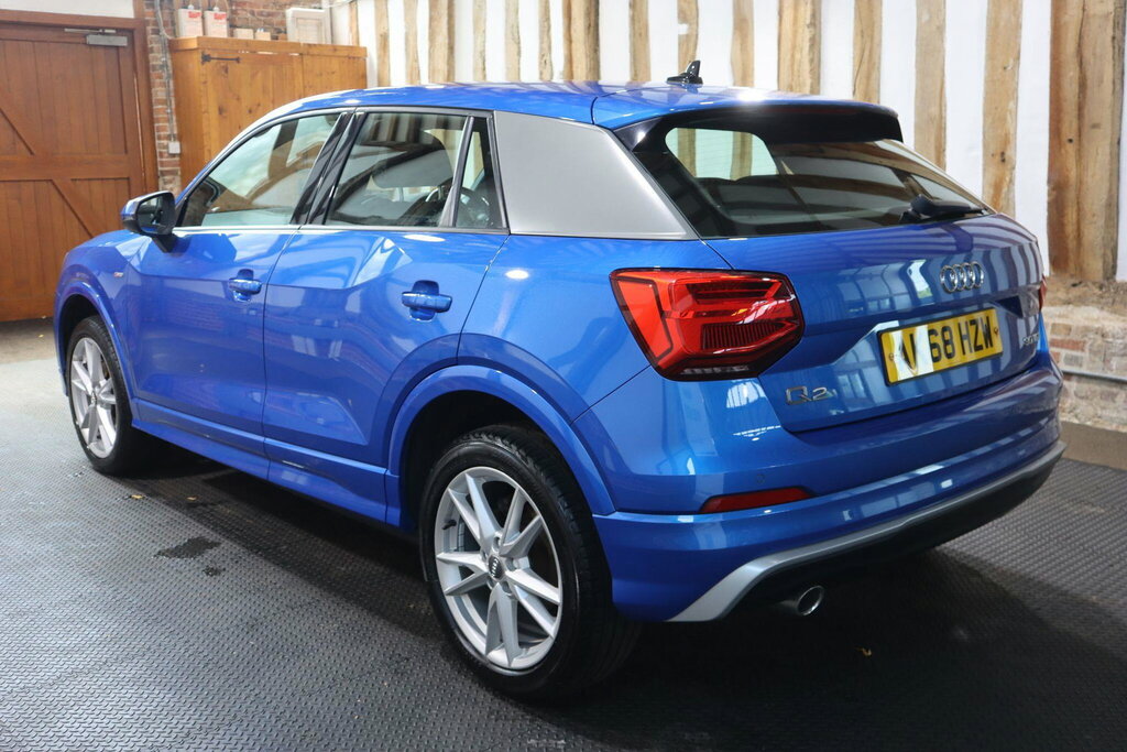 Audi Q2 1.6 Tdi 30 S Line Euro 6 S S AK68HZW Blue #4