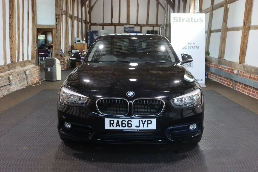BMW 1 Series 1.5 118I Sport Euro 6 S S Black #2