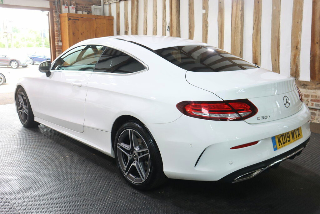 Mercedes-Benz C Class 2.0 C300 Amg Line Premium G-tronic Euro 6 S S White #4
