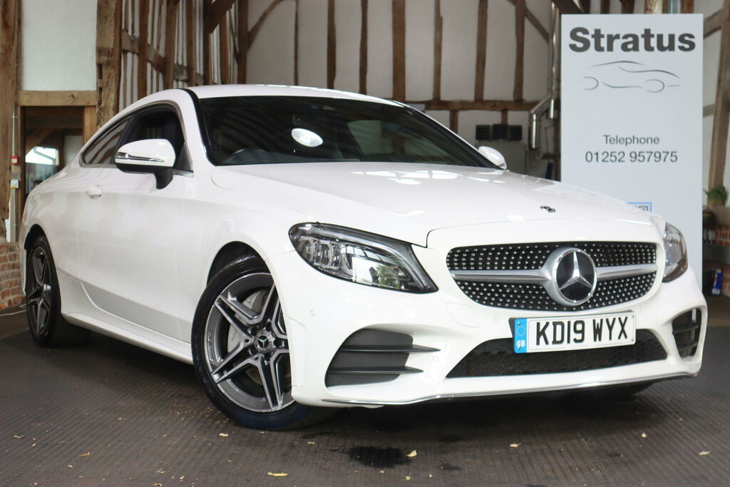 Mercedes-Benz C Class 2.0 C300 Amg Line Premium G-tronic Euro 6 S S White