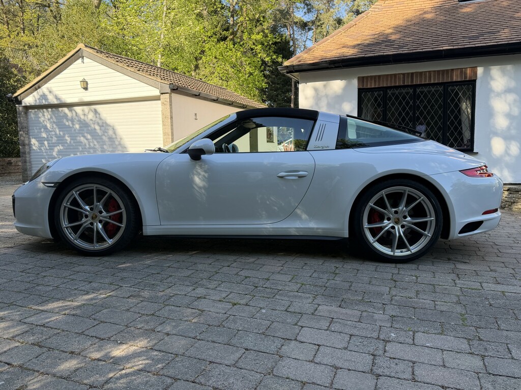 Porsche 911 3.0 T 991 4S White #5