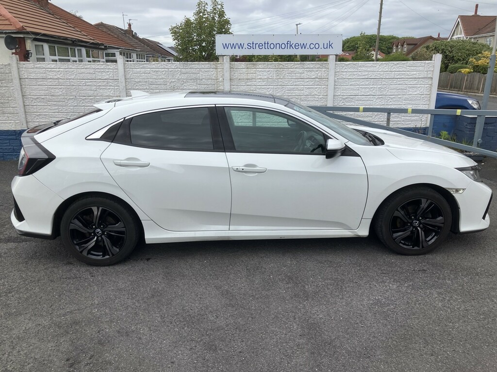 Honda Civic Hatchback 1.0 Vtec Turbo Ex 201717 White