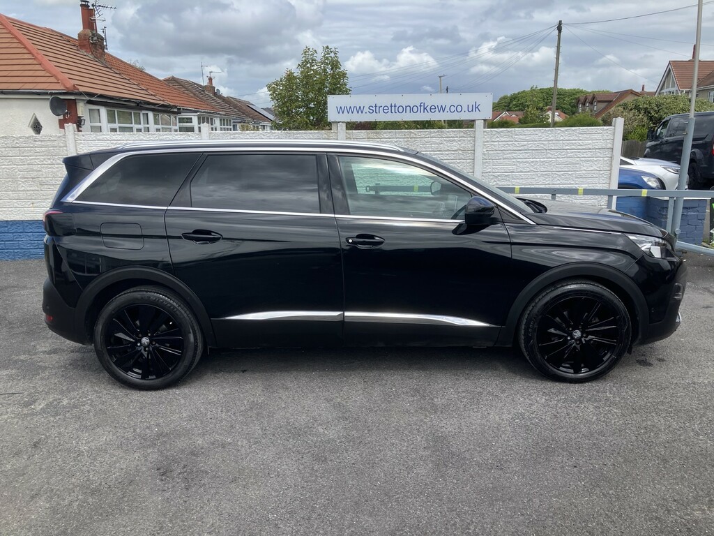 Peugeot 5008 Suv 1.5 Bluehdi Gt Line Premium 201969 Black