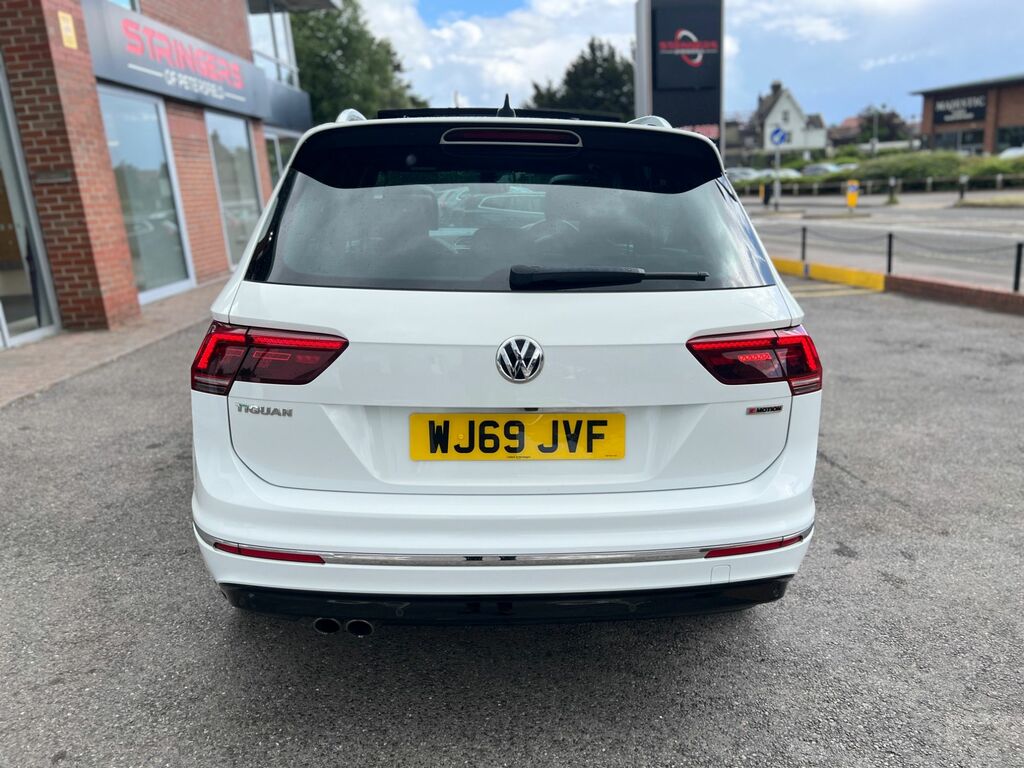 Volkswagen Tiguan 2019 2.0 Tdi R-line Tech Suv Dsg 4Motio WJ69JVF White #5