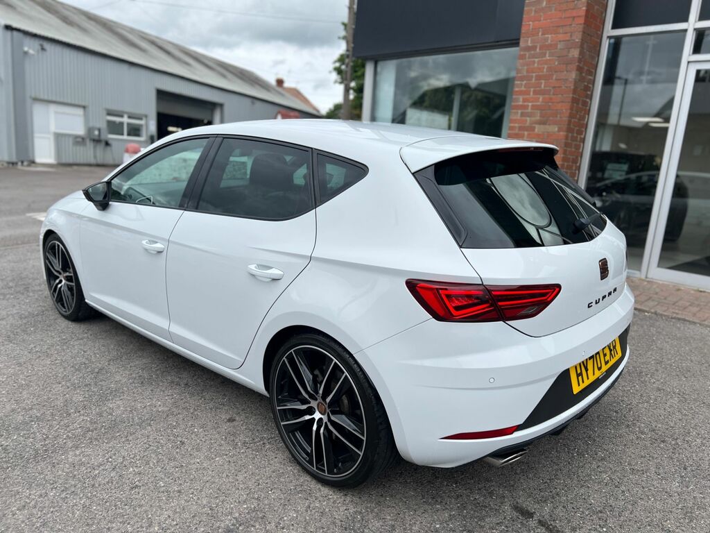 Seat Leon 2020 2.0 Tsi Cupra 290 Hatchback Dsg Eu HY70EXR White #4