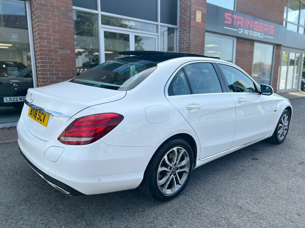 Mercedes-Benz C Class 2018 2.0 C350e 6.4Kwh Sport Premium Saloon P White #4