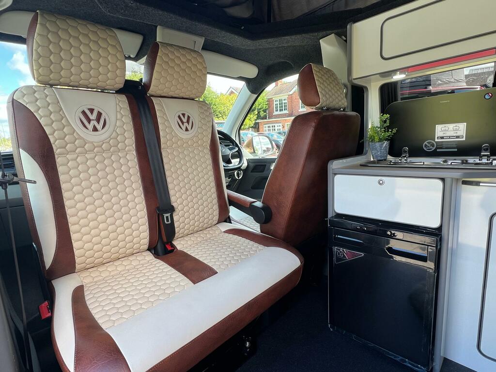 Volkswagen Campervan Campervan VA21NKU #2