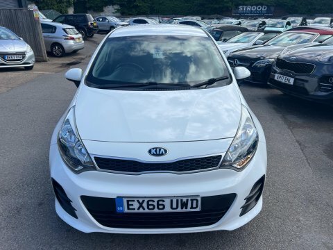 Kia RIO 1.25 Sr7 Euro White #2