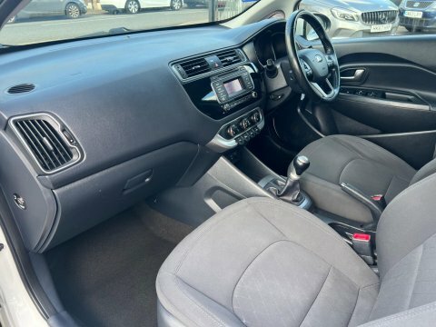 Kia RIO 1.25 1 Euro White #22