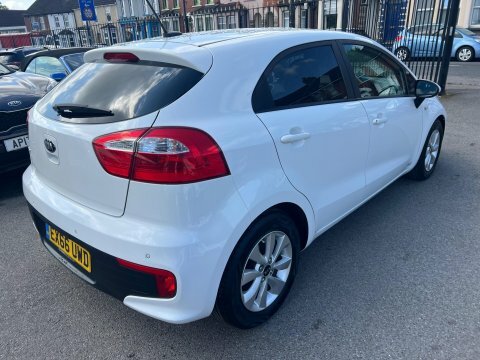 Kia RIO 1.25 Sr7 Euro White #5