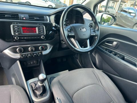 Kia RIO 1.25 1 Euro White #21