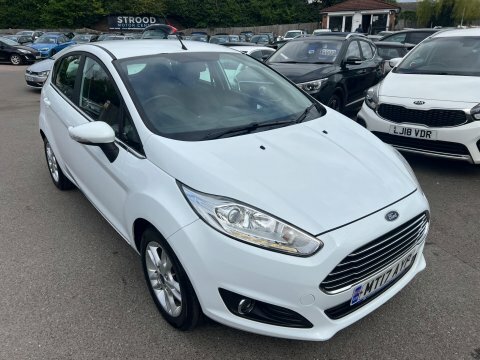 Ford Fiesta 1.0T Ecoboost Zetec White