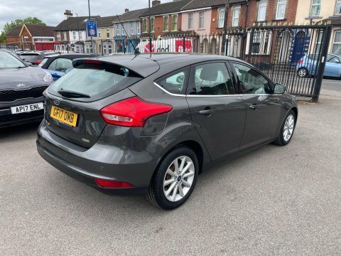 Ford Focus 1.0T Ecoboost Titanium GF17OMB Grey #3