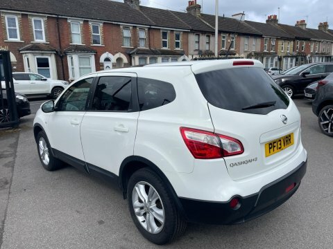 Nissan Qashqai+2 1.6 Acenta 2Wd White #5