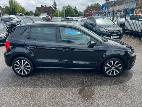 Volkswagen Polo 1.2 Tsi Bluemotion LM17VGP Black #6