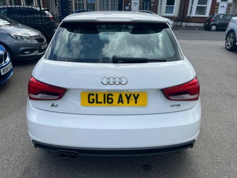 Audi A1 1.4 Tfsi S GL16AYY White #4