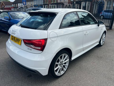 Audi A1 1.4 Tfsi S GL16AYY White #5