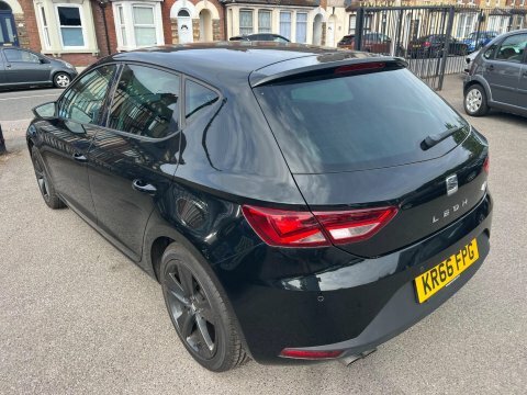 Seat Leon 1.4 Ecotsi Fr Black #3
