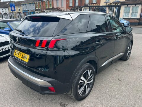 Peugeot 3008 1.2 Puretech Allure EF67AWN Black #5