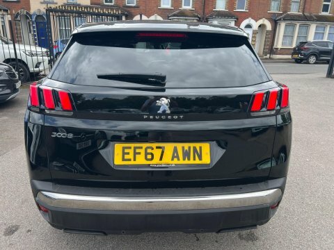 Peugeot 3008 1.2 Puretech Allure EF67AWN Black #4