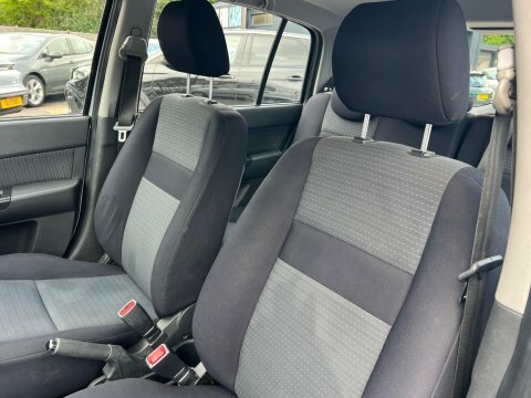 Hyundai Getz Hatchback Silver #19
