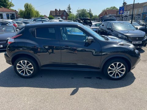 Nissan Juke 1.2 Dig-t Tekna PJ65ZBY Black #6