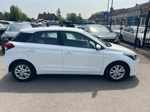 Hyundai I20 Petrol Black #6
