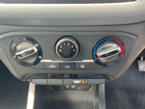 Hyundai I20 Petrol Black #34