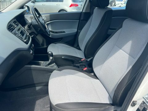 Hyundai I20 Petrol Black #24
