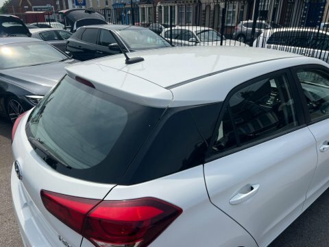 Hyundai I20 Petrol Black #15