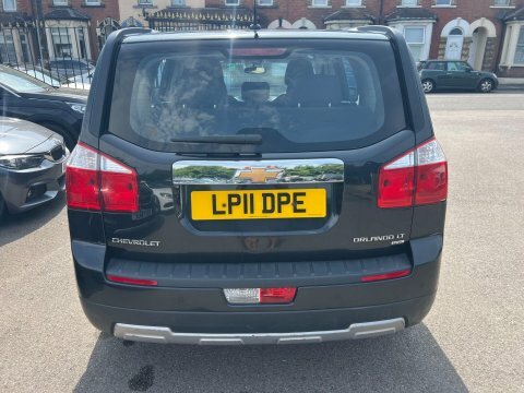 Chevrolet Orlando 2.0 Vcdi Lt Black #4