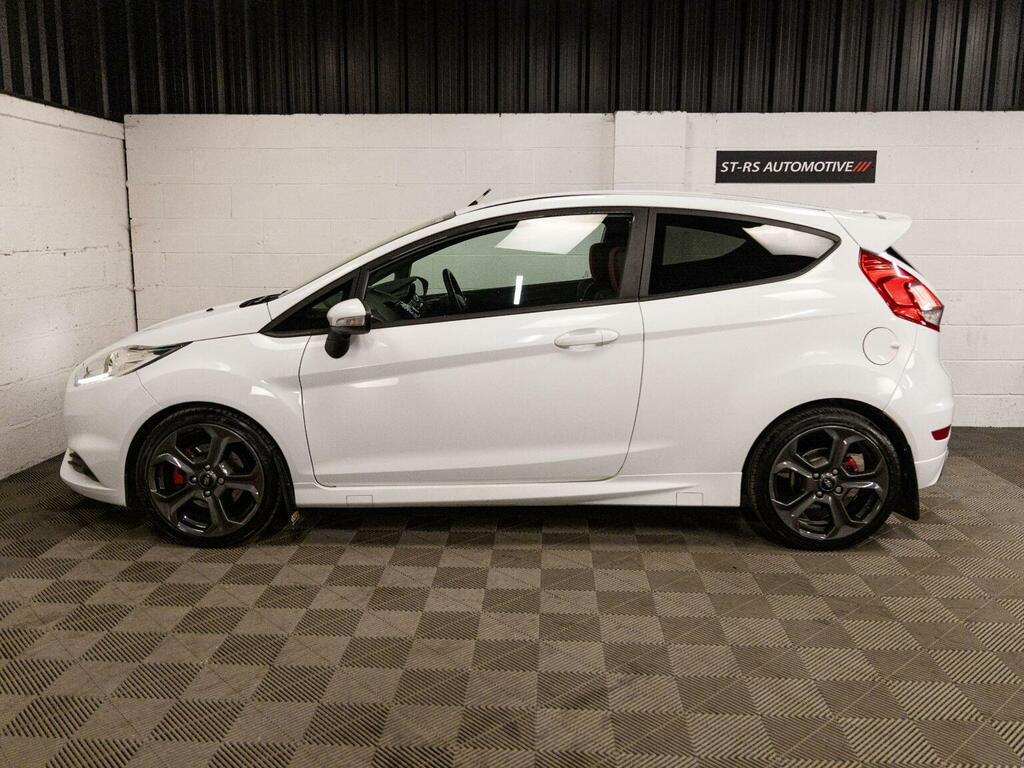 Ford Fiesta Hatchback 1.6T Ecoboost St-2 Euro 6 201616 FT16OAM White #4